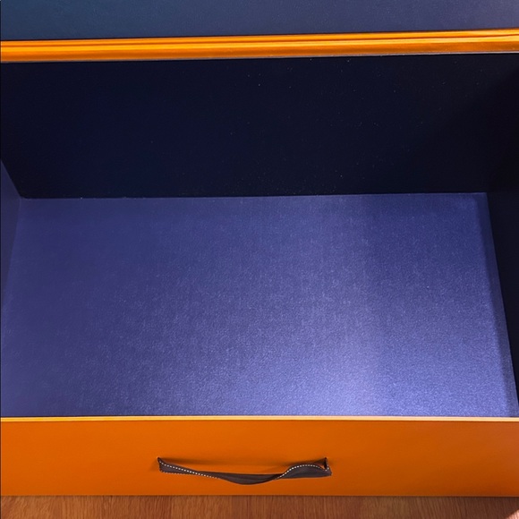 Hermes Orange Storage Box - Picture 5 of 7